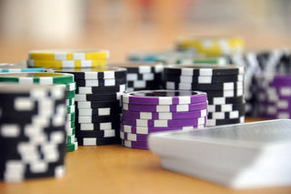 Why Ceramic Poker Chips Are Winning Over U.S. Players Casinokart US
