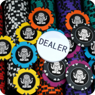 Muscular Lion Poker Chipset - Clay, GR, 40mm, 14g Casinokart US